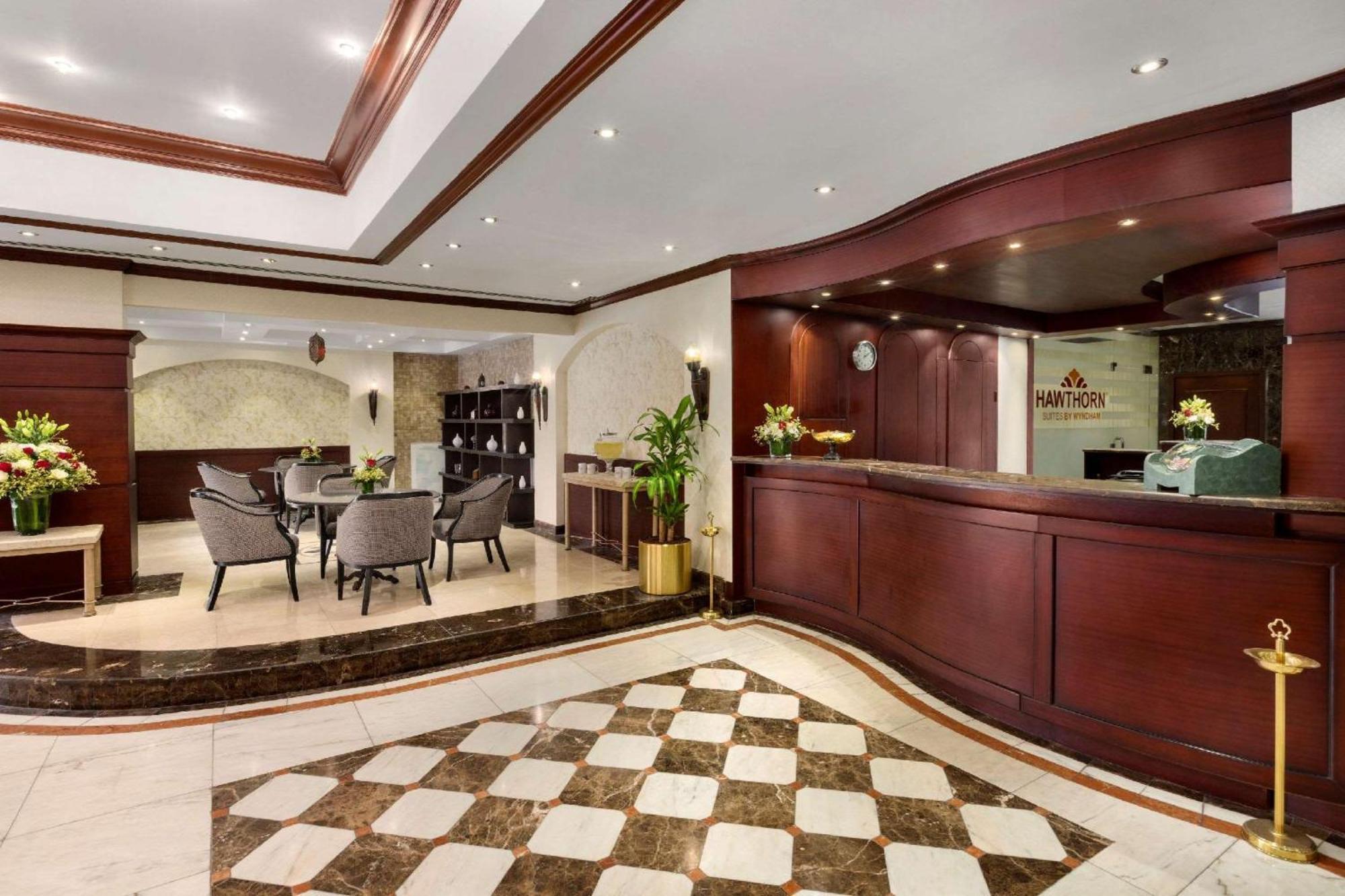 Hawthorn Suites By Wyndham Эль-Хубар Экстерьер фото
